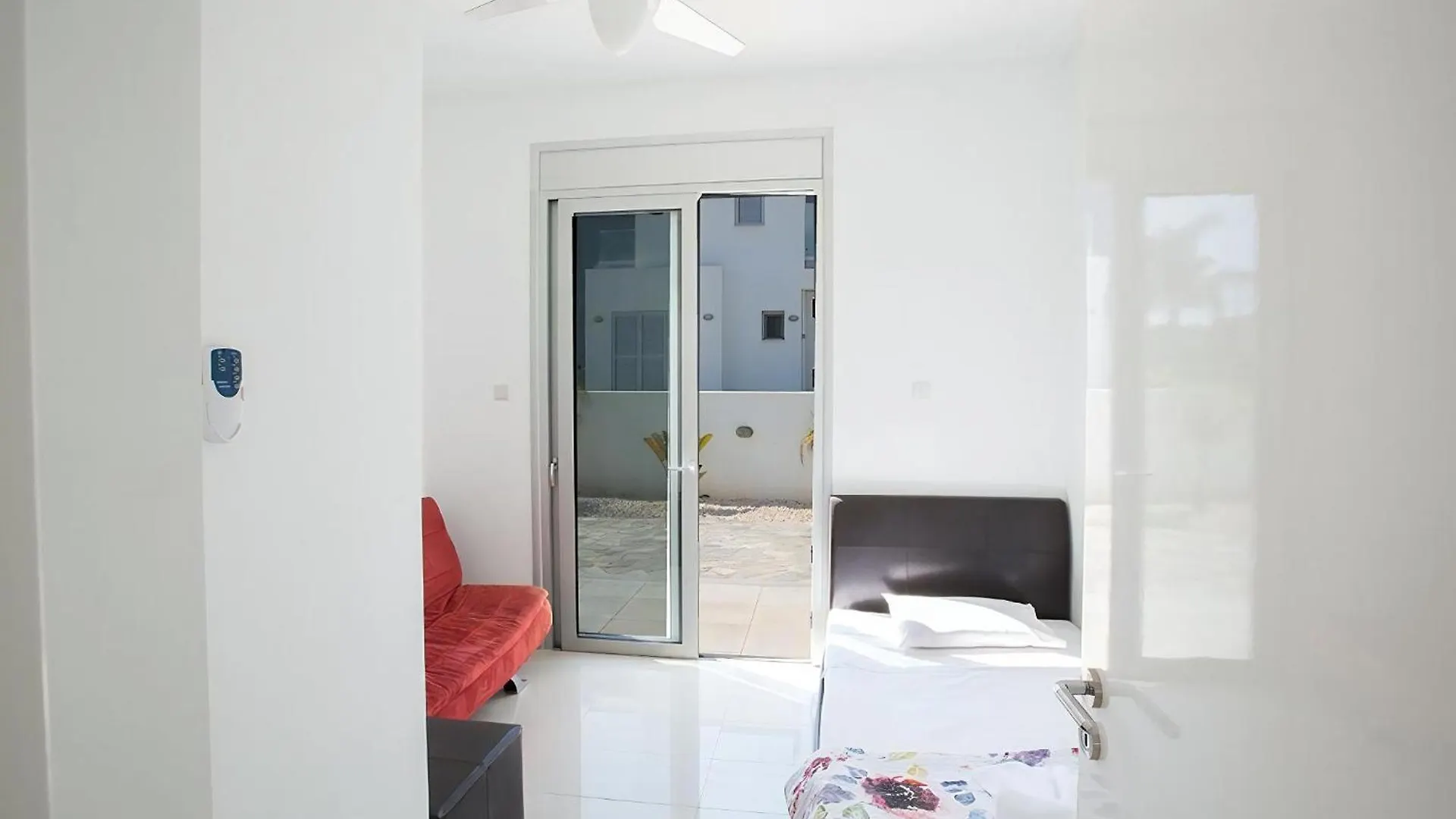 Villa Protara Chrysos - Beautiful 5 Bedroom Protaras Villa - Walking Distance To Fig Tree Bay