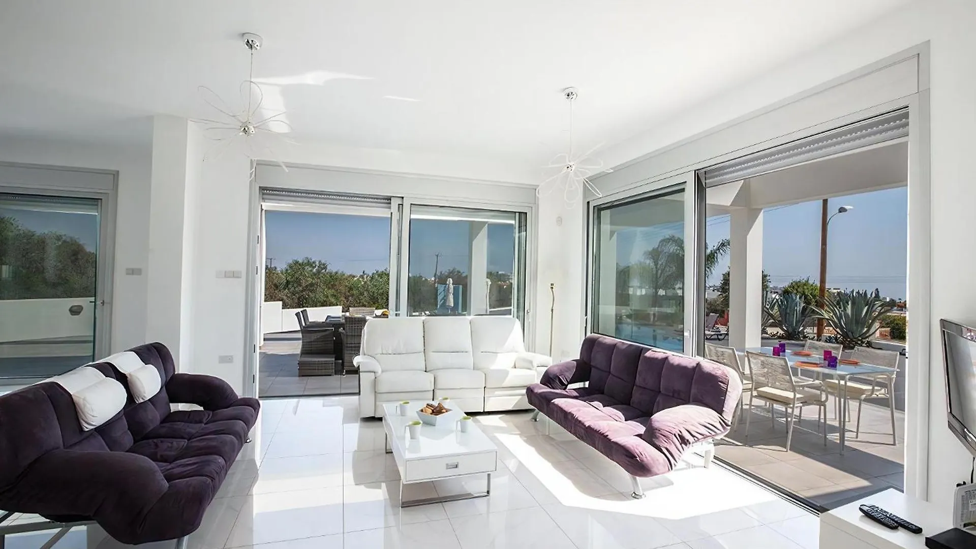Villa Protara Chrysos - Beautiful 5 Bedroom Protaras Villa - Walking Distance To Fig Tree Bay Cyprus